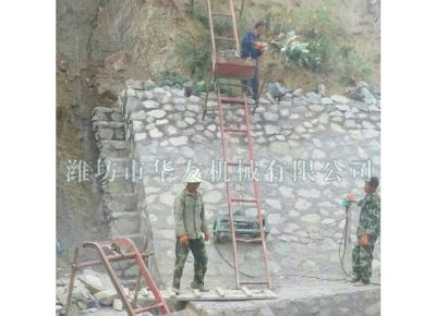 點擊查看詳細信息<br>標題：華友機械建筑用爬山虎 閱讀次數(shù)：5509